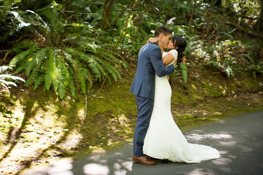 Gig Harbor Backyard Wedding