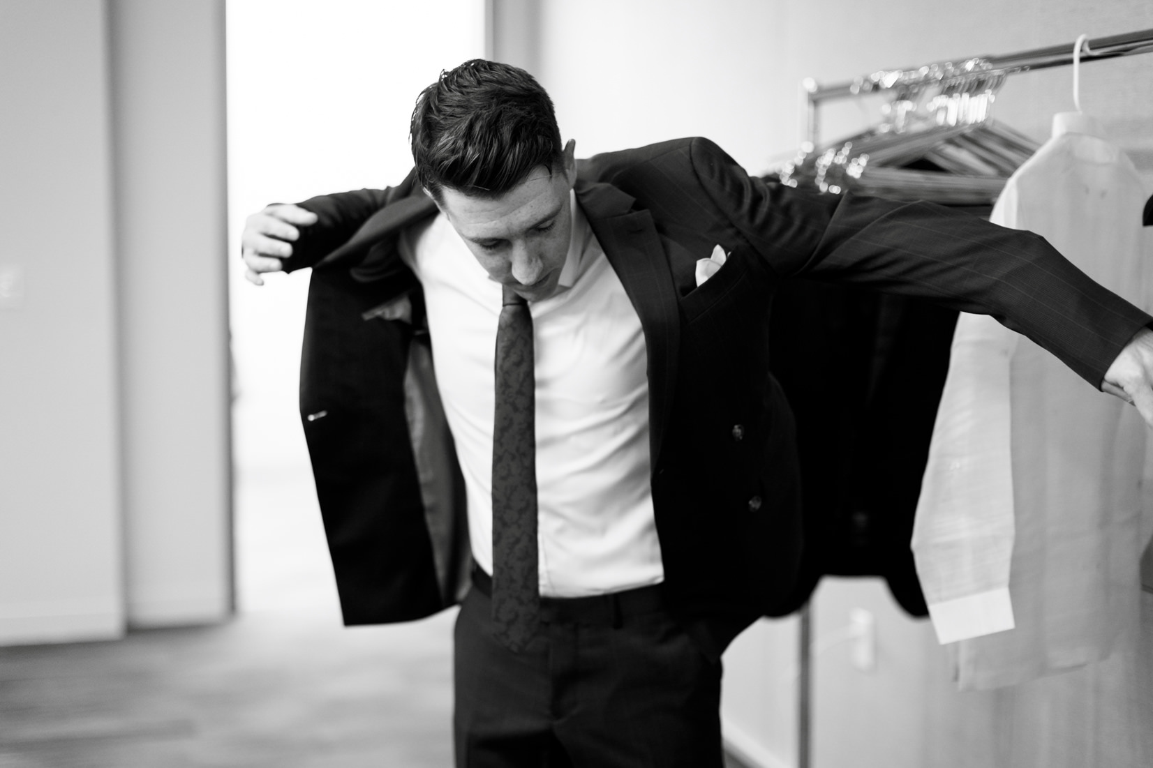 Bell Harbor Seattle Wedding Photos