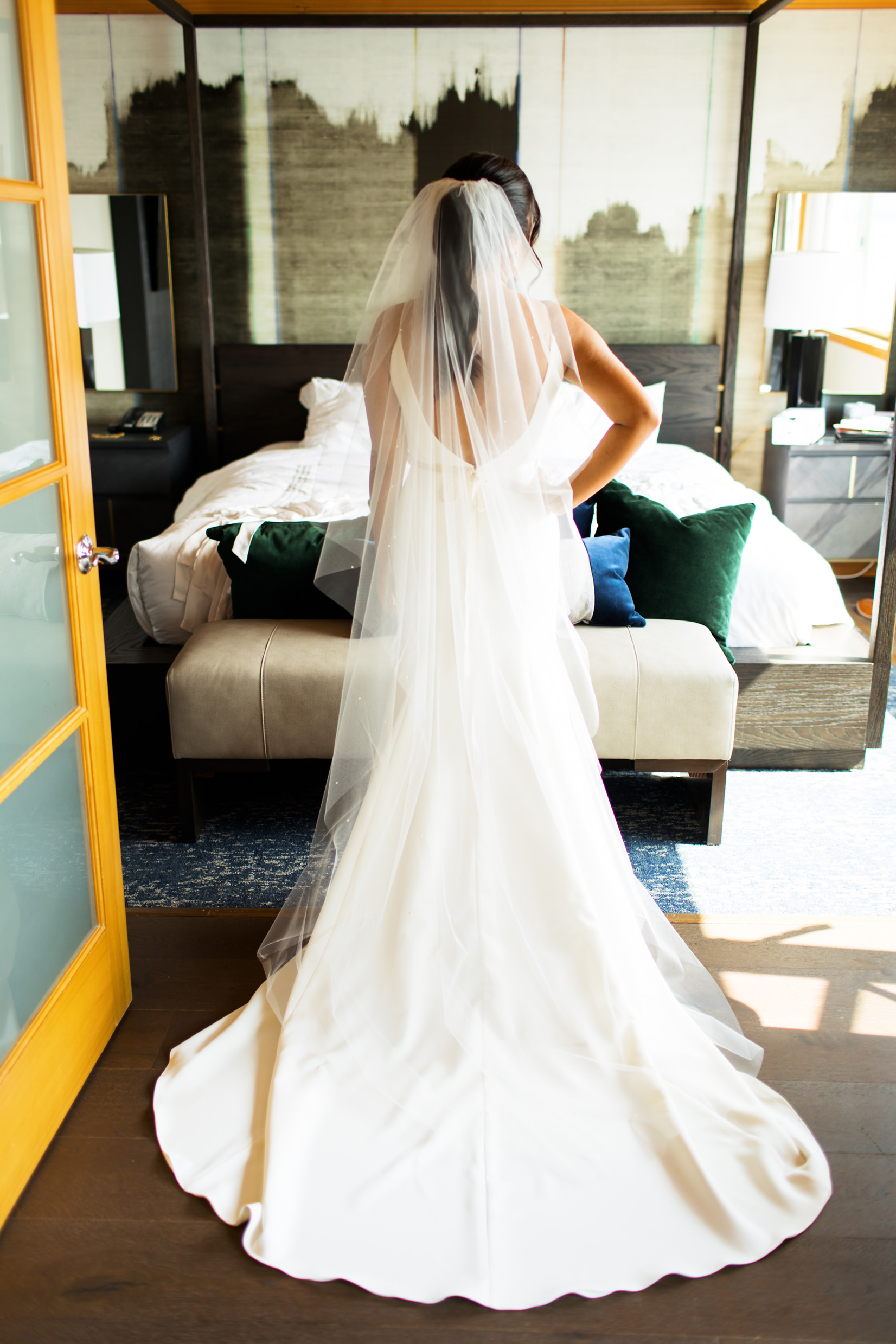 Bell Harbor Seattle Wedding Photos