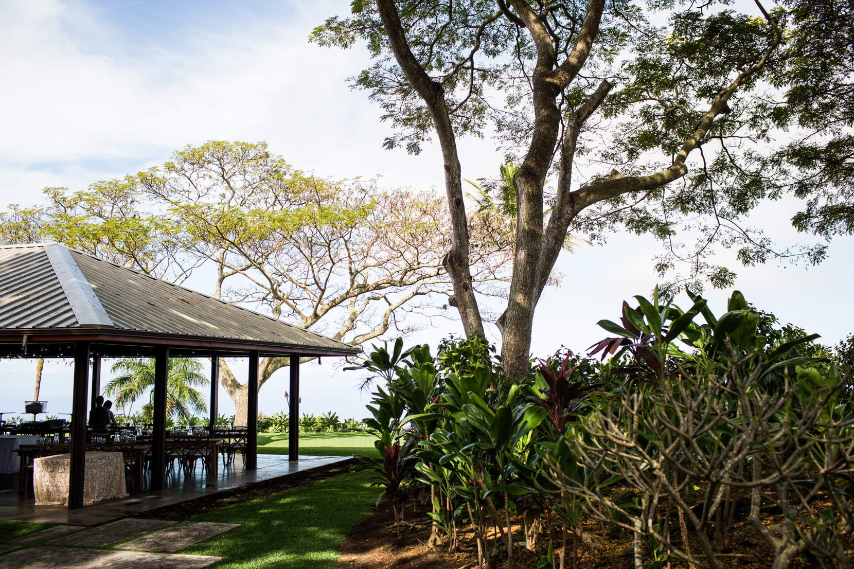 Honolua Inn Wedding Photos