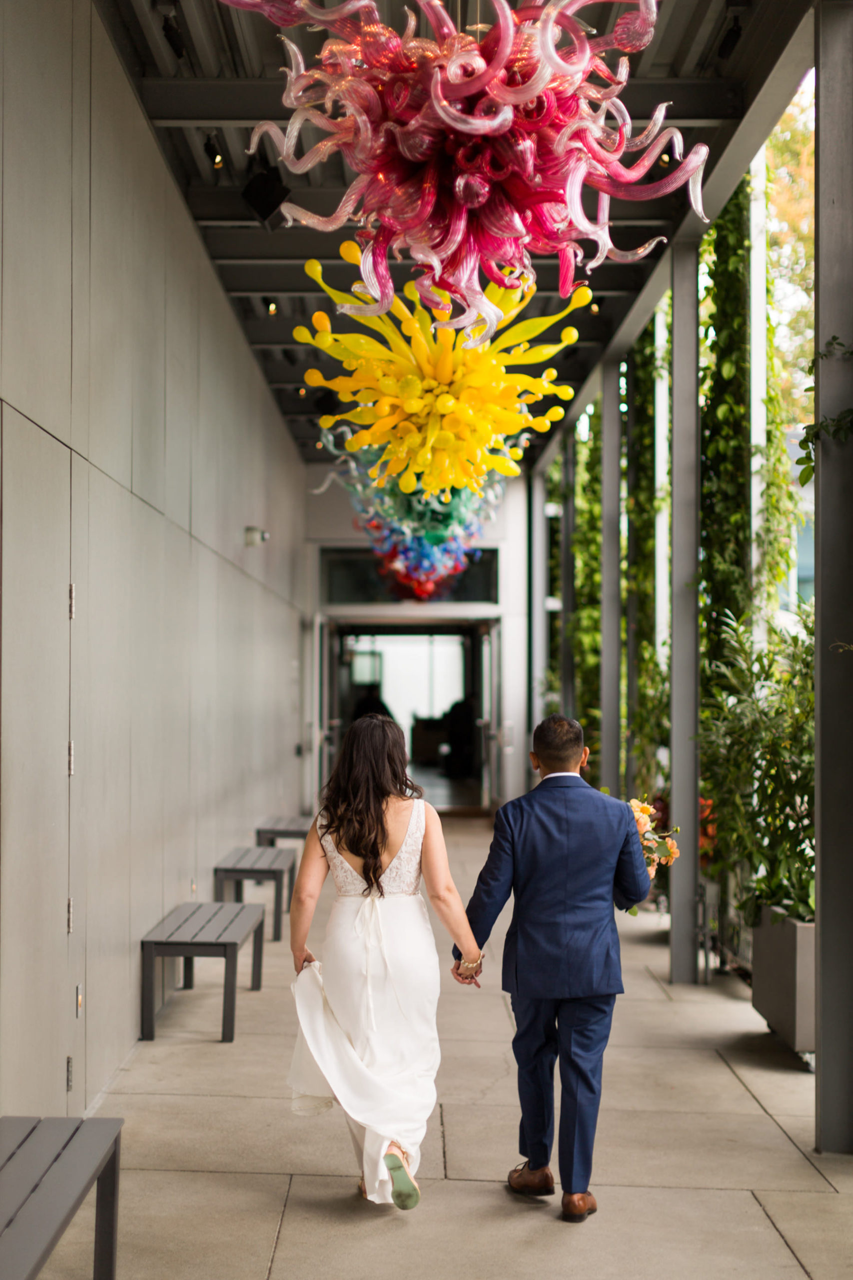 Chihuly Garden and Glass Wedding Photos