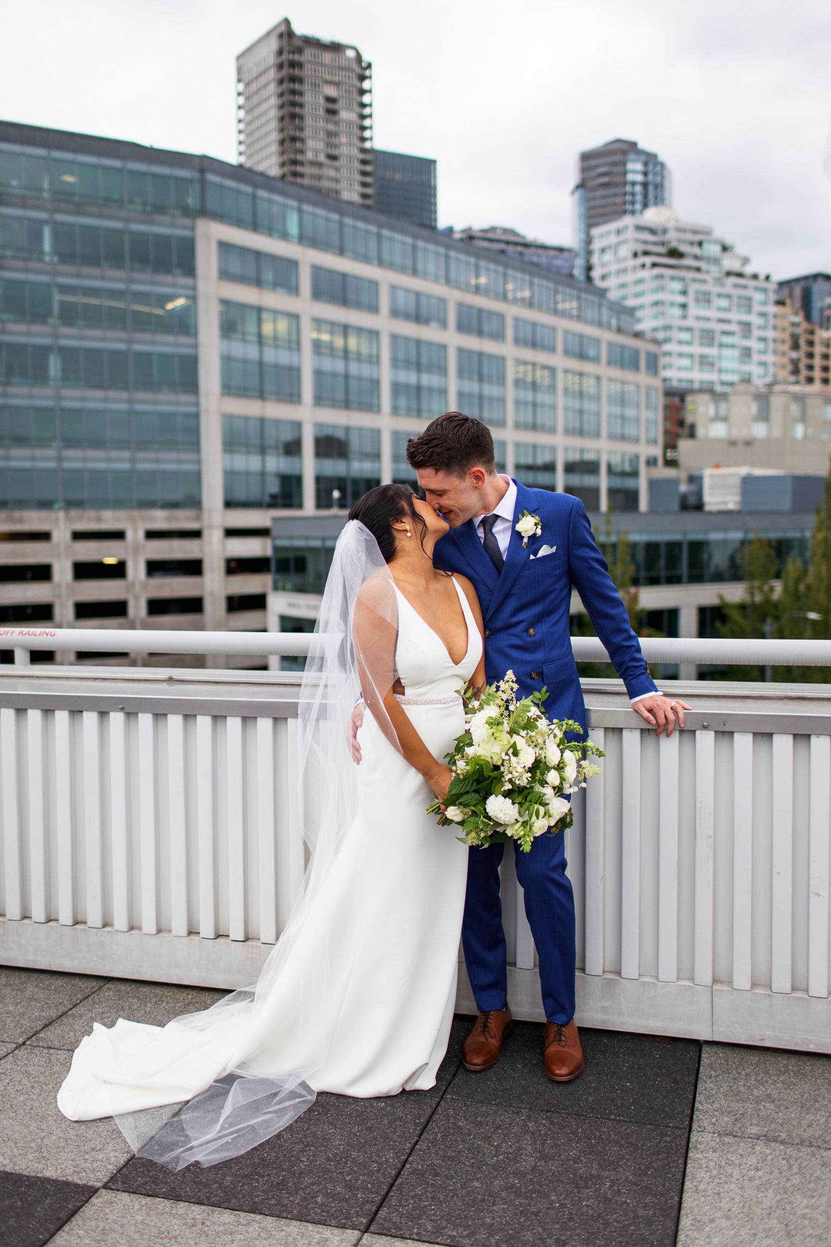 Bell Harbor Seattle Wedding Photos